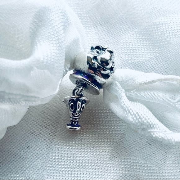🌹 NWOT Mrs. Potts & Chip Charm – Beauty and the Beast - Picture 7 of 16